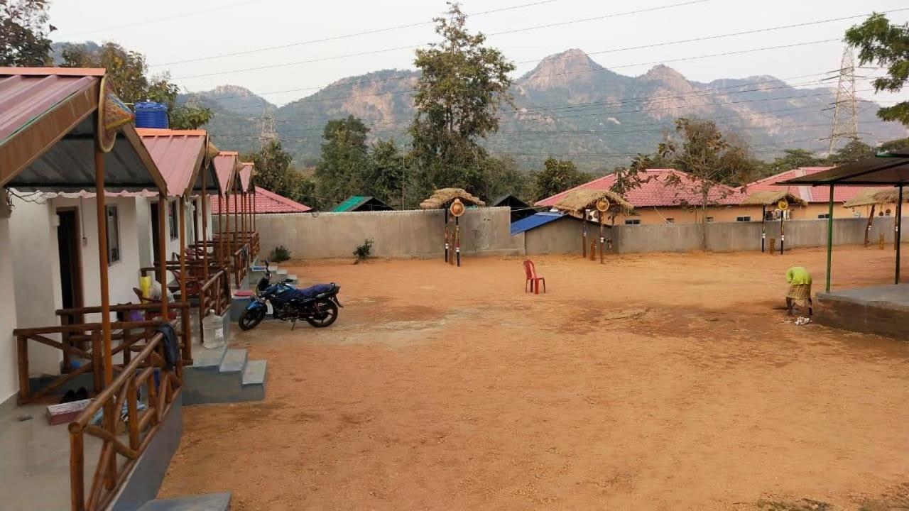 Resort Nirjane Purulia Esterno foto